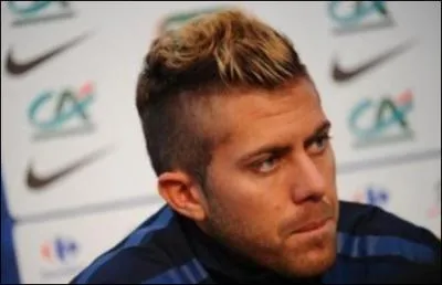 Qui est ce joueur de football ?