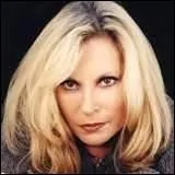 En tauromachie il s'agit d'une passe élégante. C'est également une plante portant le nom d'herbe-aux-ladres.