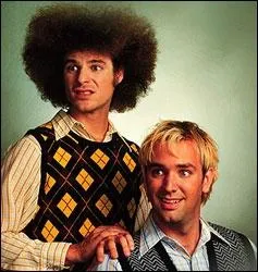 La srie a t cre par deux tudiants, comment se nomment-ils ?