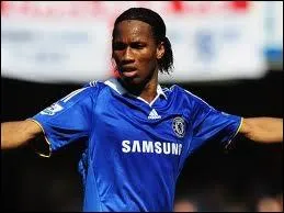 A quelle anne est-il devenu pro ?