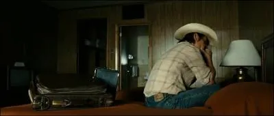 O cache-t-il l'argent ?