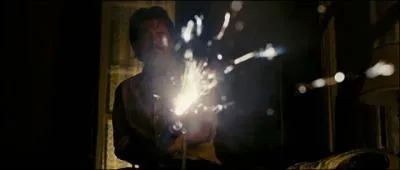 Comment Anton retrouve-t-il Llewelyn ?