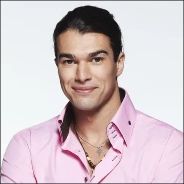 Qui suis-je ? Et quel est mon secret ?