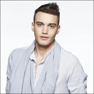 Qui est-ce ? Et quel secret se cache derrire ce mannequin ?