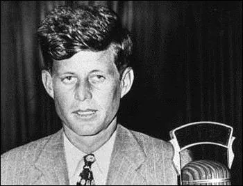 Quelle est son identit ?