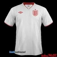 A quelle quipe appartient ce maillot ?