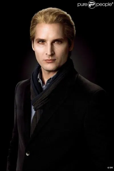 Dans le clan Cullen, combien de personnes n'ont pas t transformes par Carlisle ?