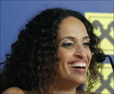 Achinoam Nini adore :