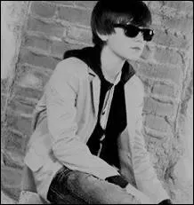 Quand Greyson est-il venu  Paris ?