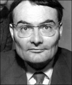 Auteur de   Vipre au poing  . Herv...