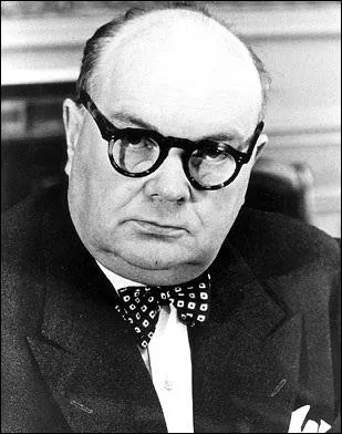 Comment s'appelle-t-il ?