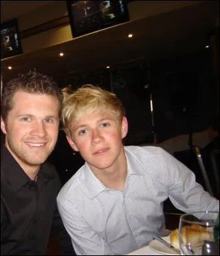 Comment s'appelle son grand frre ?