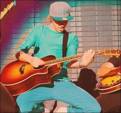 Laquelle de ces musiques Niall a-t-il crit ?