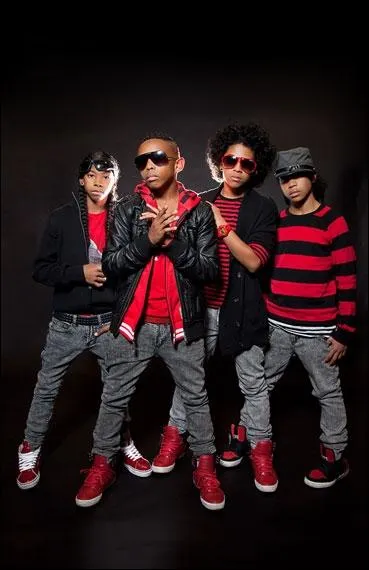 Ce concert tait prvu dans une autre salle  la base, laquelle ?