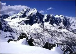 Montagne : quelle est la plus grande chane de montagnes du monde ? (Plus de 7000 km)