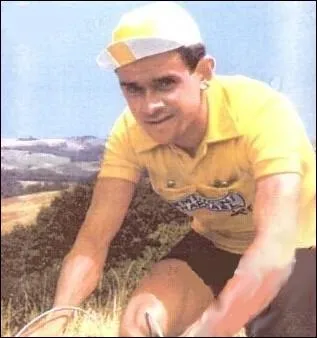 Roger Walkowiak a souffert d'incarner  jamais le maillot jaune surprise. En quelle anne remporta-t-il ce tour chappant aux favoris , devenu dans le vocabulaire cycliste  Un tour  la Walko   ?