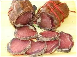 Quelle est cette charcuterie faite  base de filets de porc ?