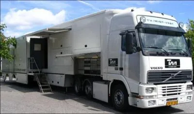 Quelle socit de production produit le feuilleton ?