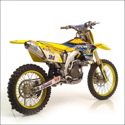 La rm-z 450.