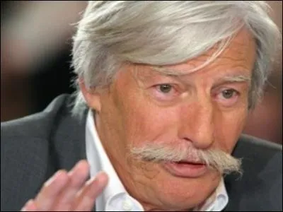 Il nous chant que la montagne est belle.