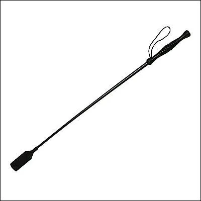 La partie qui permet de ne pas perdre la cravache s'appelle ...