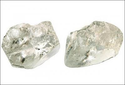 Quel a été le plus gros diamant qui fut découvert, en Afrique-du-Sud, le 26 janvier 1905 avec une masse de 3106 carats ?
