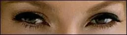 A qui sont ces yeux ?