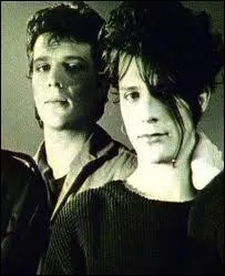 Quels sont ces frres du groupe Indochine ?