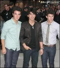 Dans quel groupe ces frres sont-ils ?