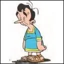 Il est l'arbitre dans l'album et le dessin anim  Les 12 travaux d'Astrix . Qui est-il ?