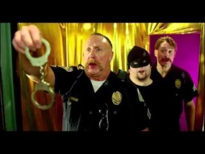 Cette image appartient  quel clip ?