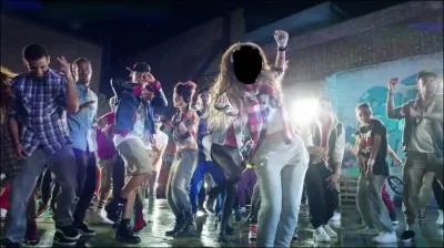 Cette image appartient  quel clip ?