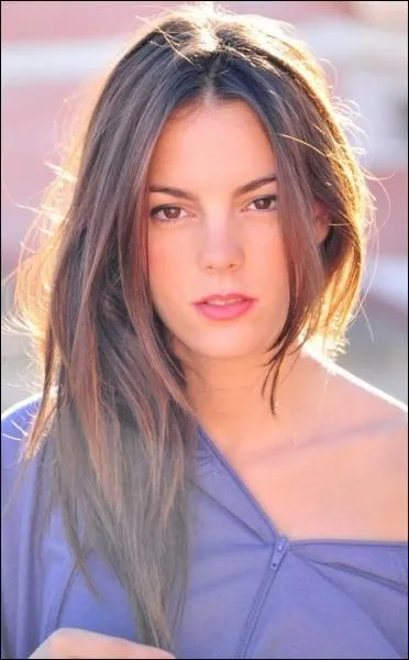 Quel est son nom dans le film  Le pacte des 7 grossesses  ?