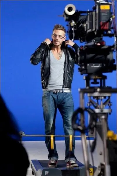 Cette anne Matt a fait une publicit pour des lunettes. Pour quelle marque ?