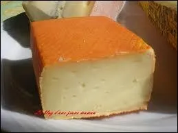 Fromage du Jura, au lait de vache  pte demi ferme :