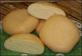 Quel est ce fromage de caractre au lait de vache, fabriqu  Pornic ?