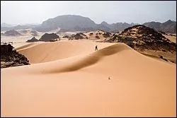 Qui a crit  Terre des hommes  ?