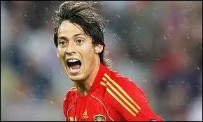 David Silva est form  Valencia, o il y signe un contrat professionnel en 2006, mais avant cela, durant la saison 2005-2006, il est prt dans un club Espagnol, lequel ?