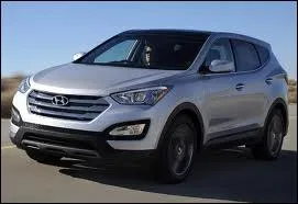 Ce 4X4 de la marque Hyundai en est  sa troisime gnration. Il aurait d s'appeler ix45. Quel sera finalement son nom ?