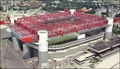 Quel est le nom de ce stade ?