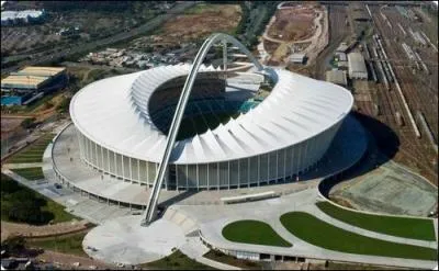 Quel est le nom de ce stade ?