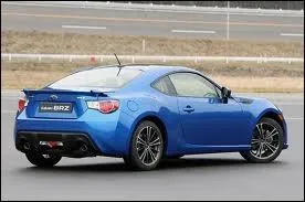 Ce modle, clone du Toyota GT86, se nomme BRZ sous le logo ...