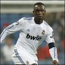 Mahamadou Diarra est transfr de Lyon au Real Madrid contre 26 M en 2006. Quel a t son club lors de la saison 2011-2012 ?