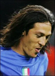 Et quel est son nom?