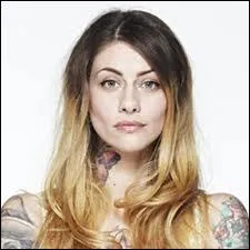 Elle a pour secret :  J'ai plus de 100 tatouages ; qui est-elle ?