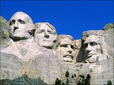 Le mémorial du mont Rushmore (États-Unis) est une des :