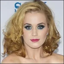 Quel est le tour de sa poitrine ?