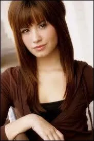 Comment s'appelle-t-elle ?