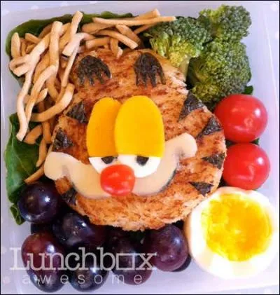 Je baigne dans les tomates, les raisins et le broccoli, je suis ...