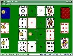 Quel est ce jeu o l'on compte 8 piles de base au milieu ?